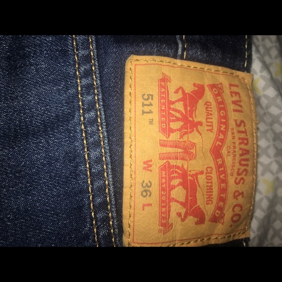 Levi’s (511) Denim Shorts - Picture 3 of 3